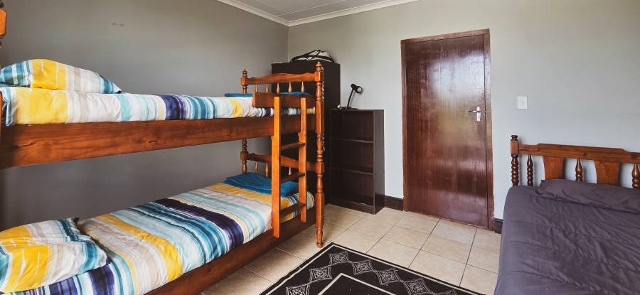 4 Bedroom Property for Sale in Boknesstrand Eastern Cape